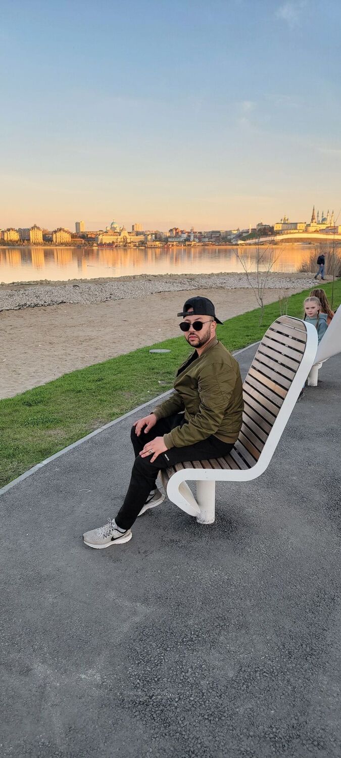 ���� 43692649 ������� Zinou, 32 ����, ���� ���������� � ����������