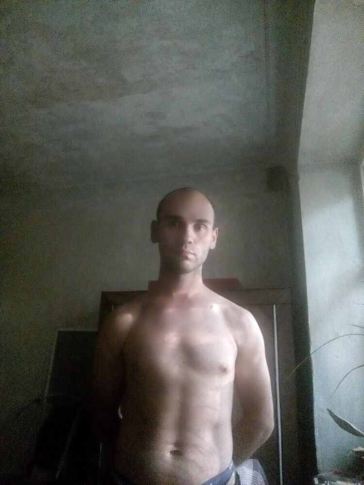 21224239  , 34 ,    