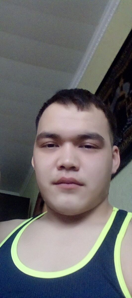  ,   Ashat, 32 ,     , c 