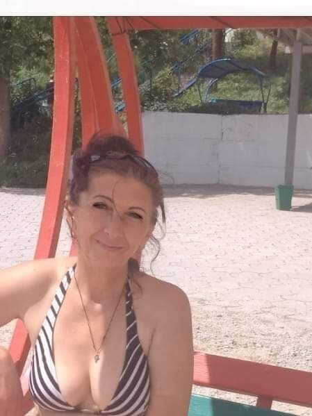  33176779  Nina, 58 ,    