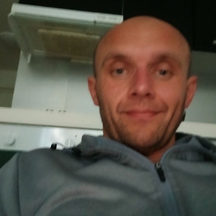  45638819  , 36 ,    