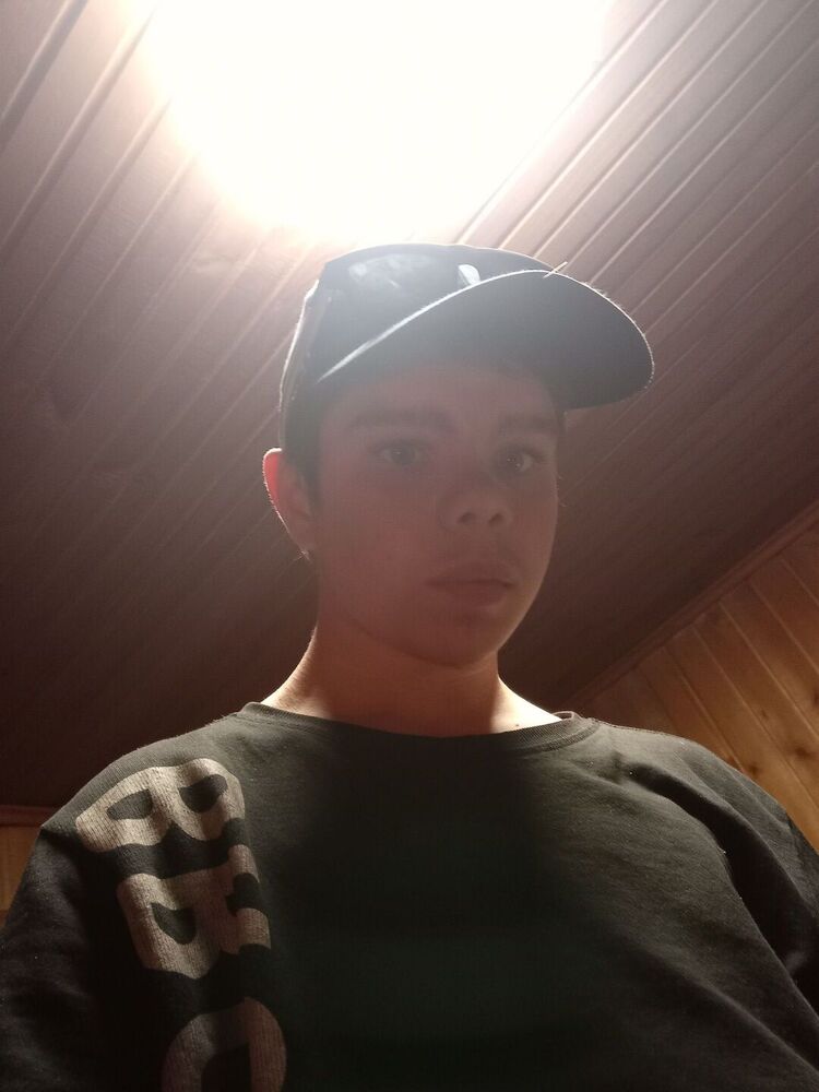  ,   Dima, 18 ,   ,   