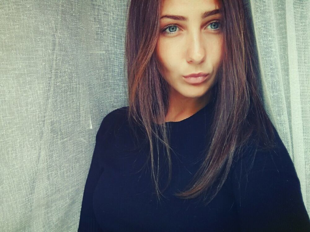  45756919  , 24 ,    