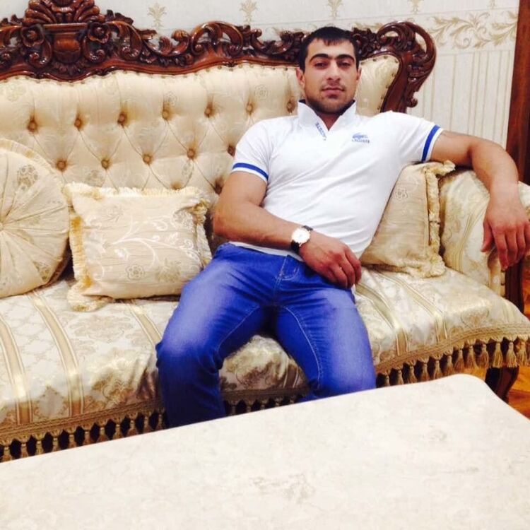  42207439  ARTUR, 30 ,    