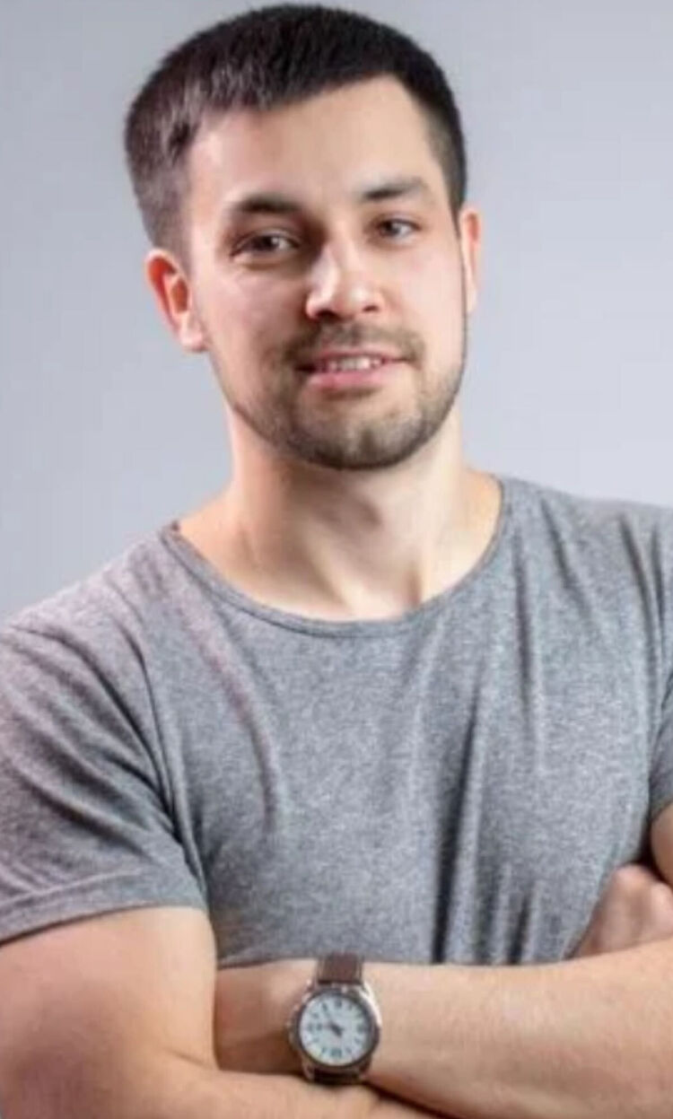  ,   Sasha, 33 ,   ,   
