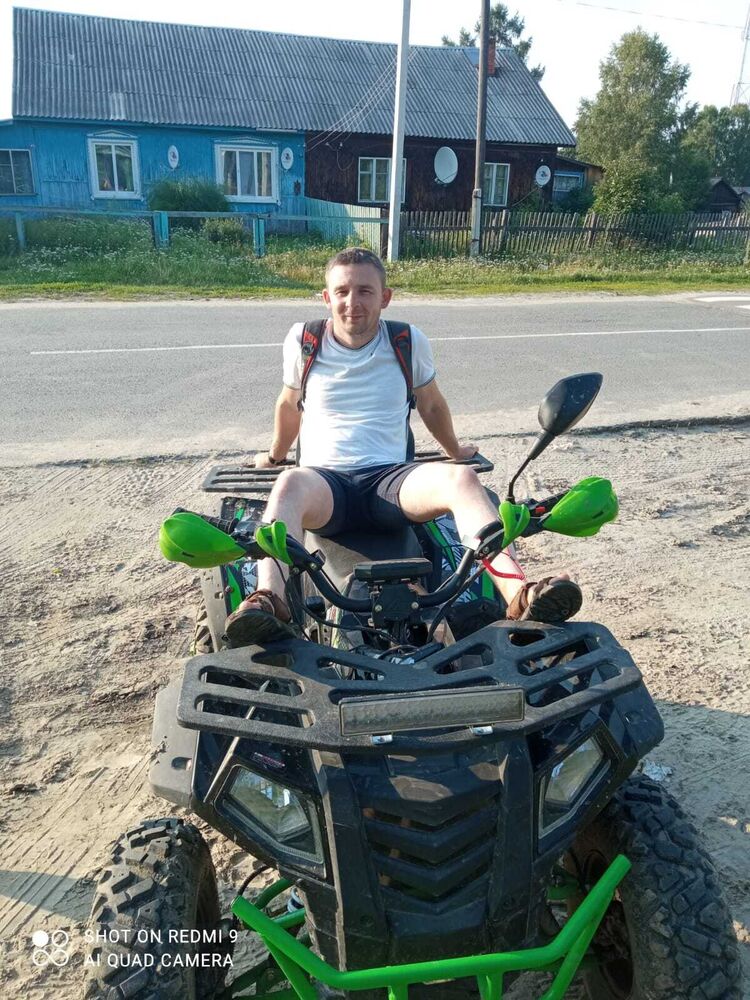  30032849  , 40 ,    