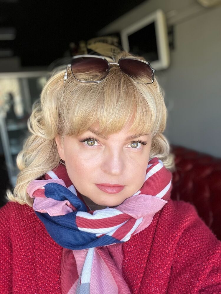  51403899  Olesya, 53 ,    Loddon