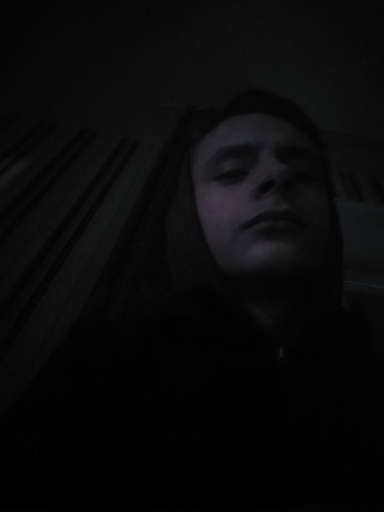  31849579  , 21 ,    
