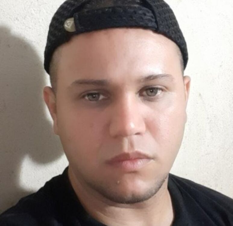  46632379  Eduardo, 36 ,    Villar Del Arzobispo