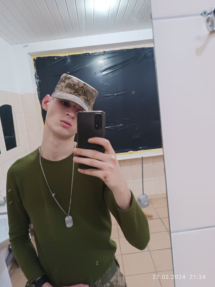  42149489  , 21 ,    