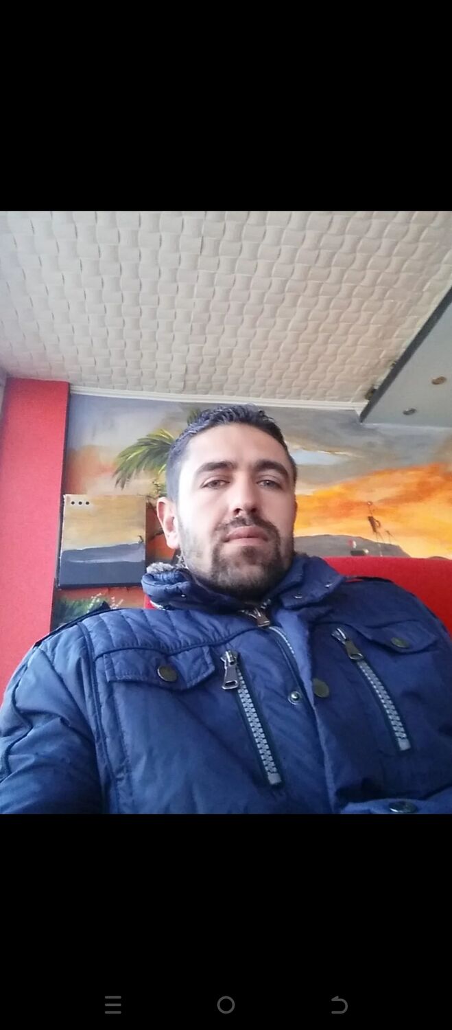  53090419  Ahmet, 42 ,    --