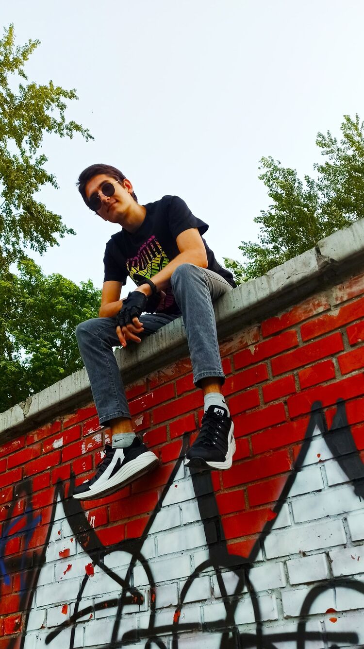  ,   Kolya, 23 ,   ,   