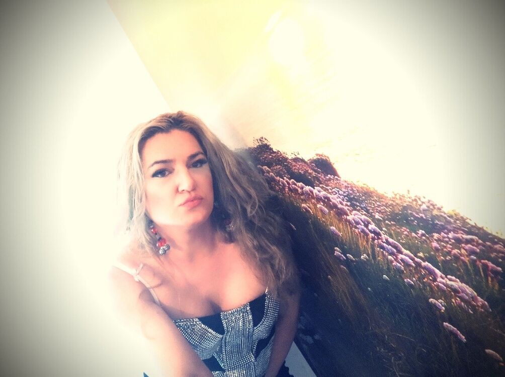  ,   Evelina, 41 ,   ,   , c 