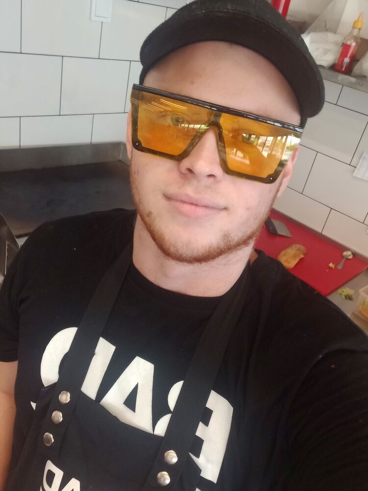  29523499  , 23 ,    