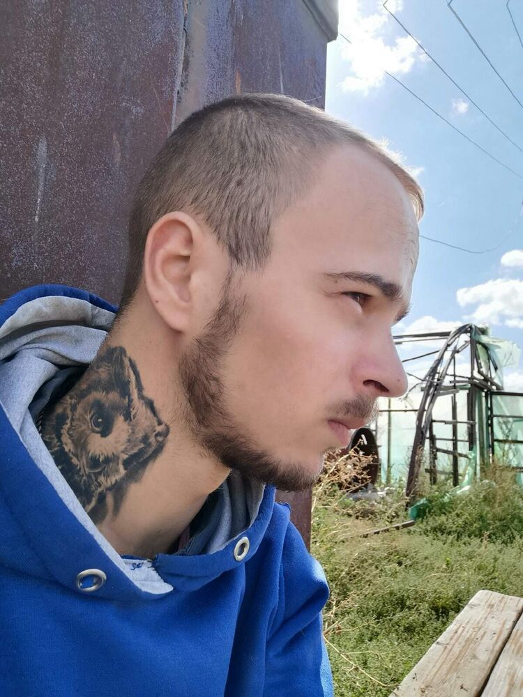 42546259  , 28 ,    
