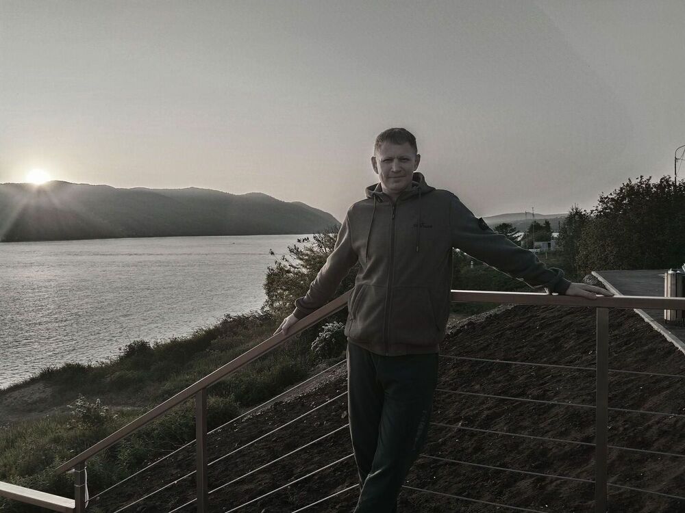  ,   Evgenii, 40 ,     , c 