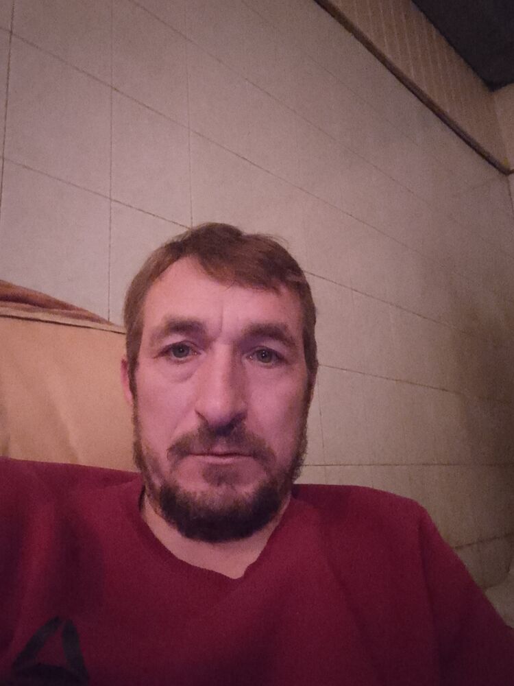  42422509  , 44 ,    