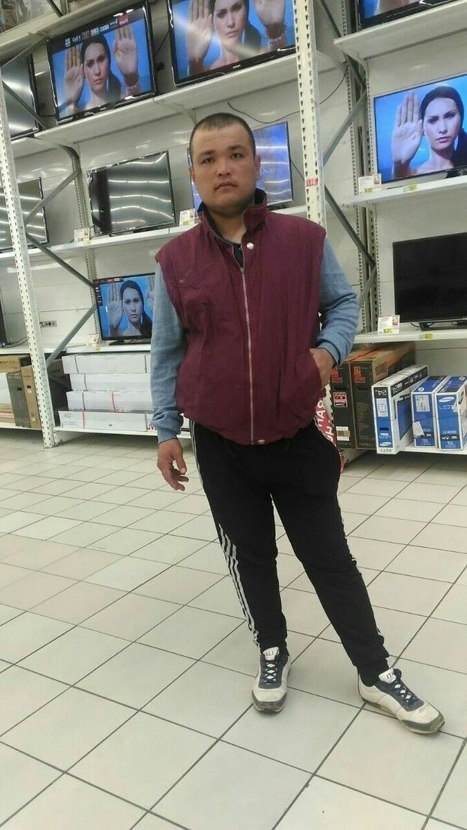 ���� 17716609 ������� SHODIYOR, 38 ���, ���� ���������� � ������