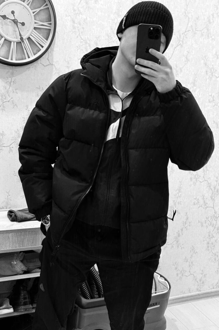  44638169  , 27 ,    