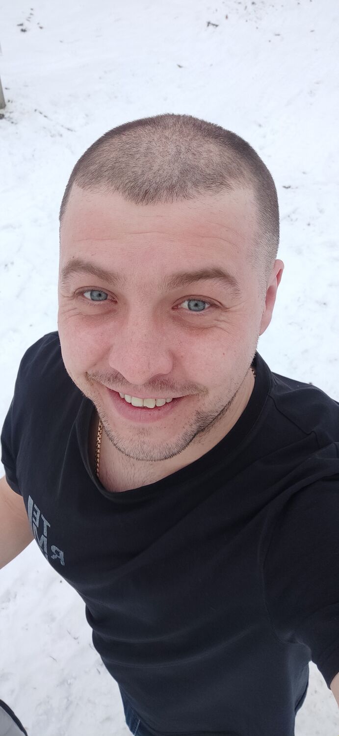  49527579  , 35 ,    