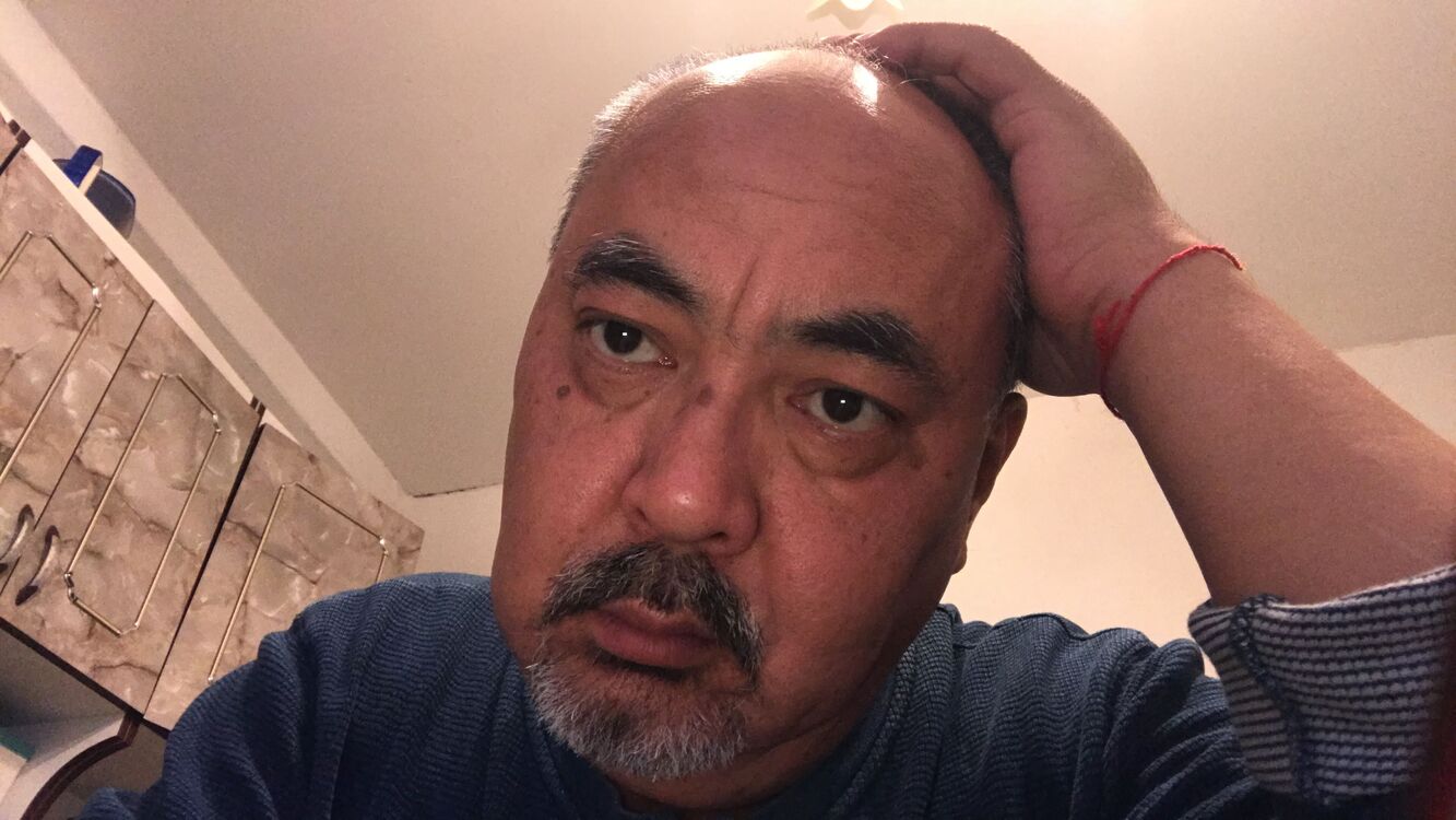  ,   Erlan, 62 ,   ,   