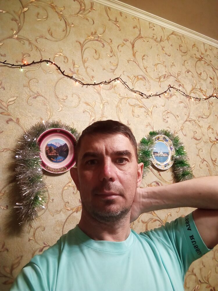  40334849  , 45 ,    