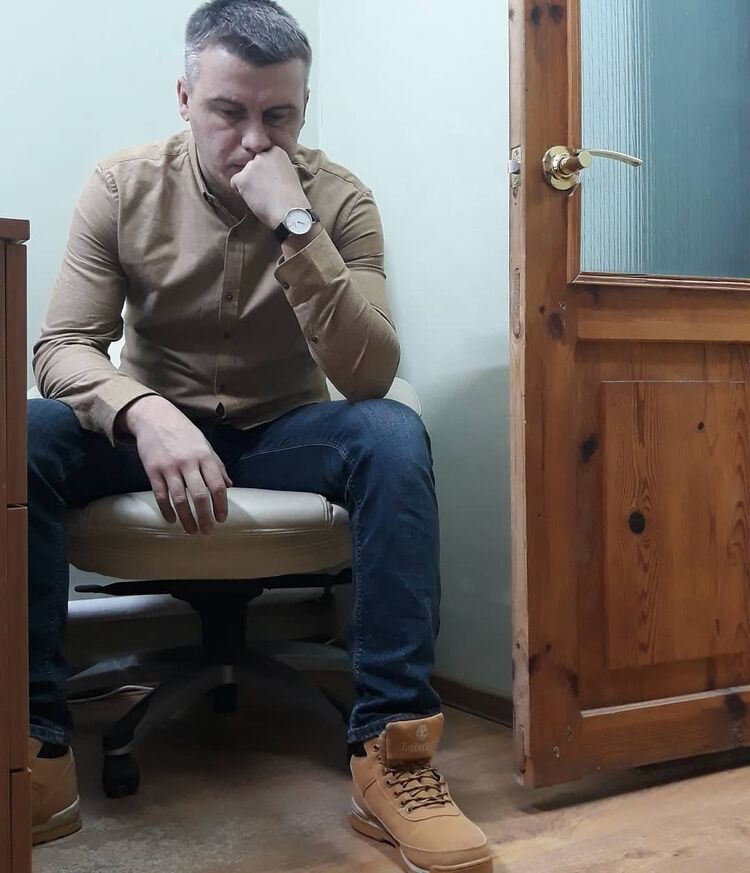  43956659  , 42 ,    