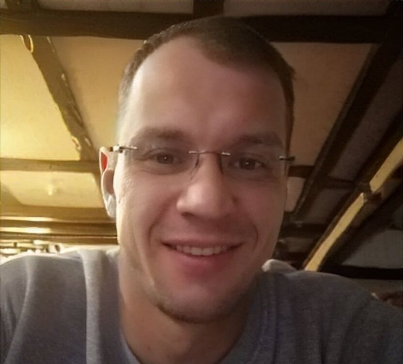  28784849  , 43 ,    
