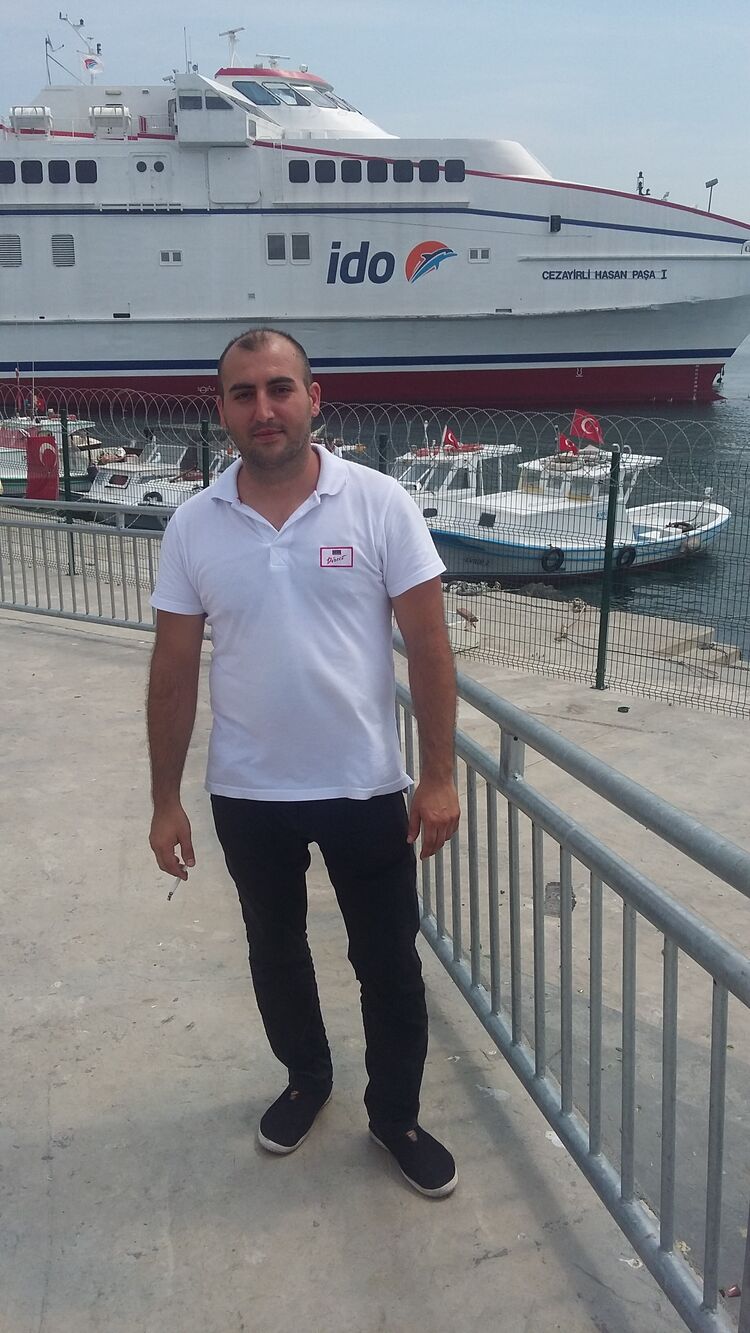  -,   David, 33 ,   ,   , c , 