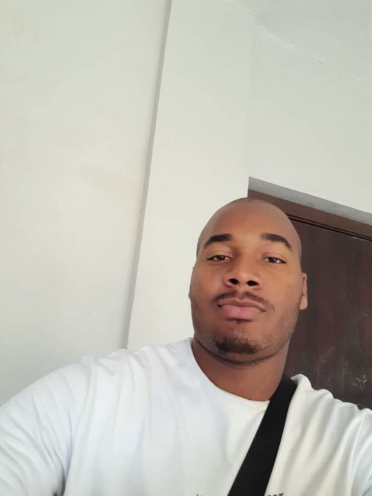  54168179  Franck Ekoka, 26 ,    