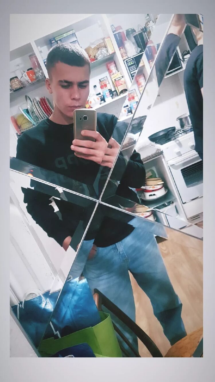  42909539  , 26 ,    
