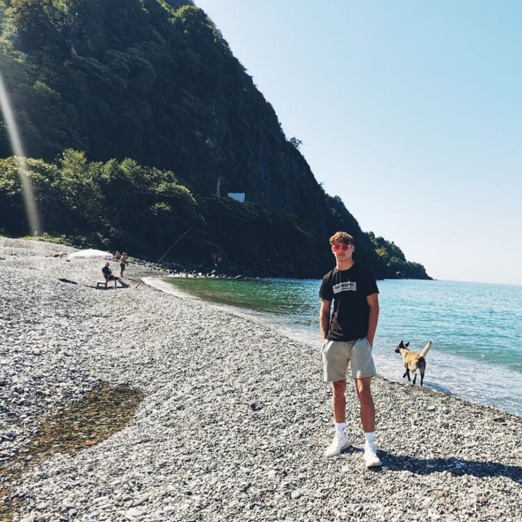  31783419  Tima, 22 ,    