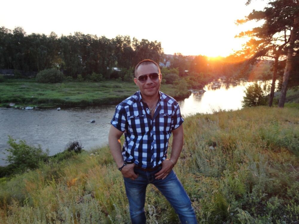  7078179  EDUARD, 48 ,    