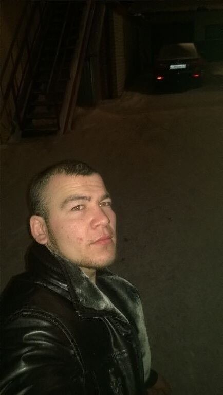  ,   Bobur, 33 ,   ,   , c , 