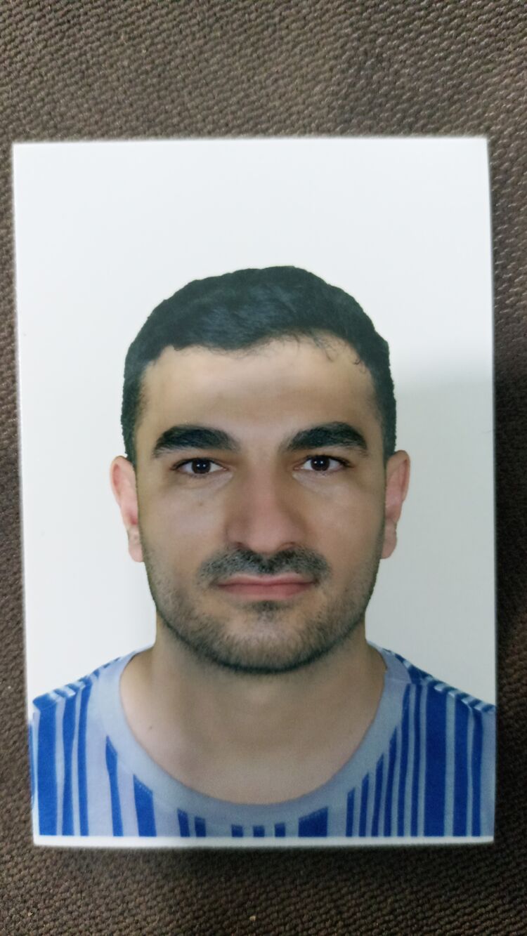  Esenyurt,   Roni, 33 ,   ,   