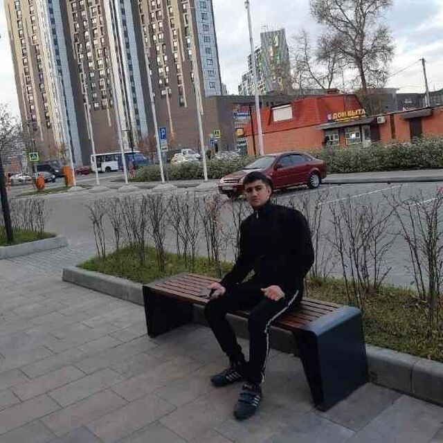  49719219  Davlat, 28 ,    