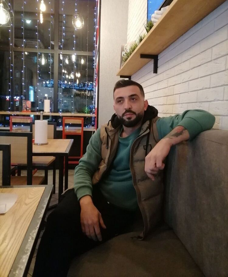  25762199  , 40 ,    