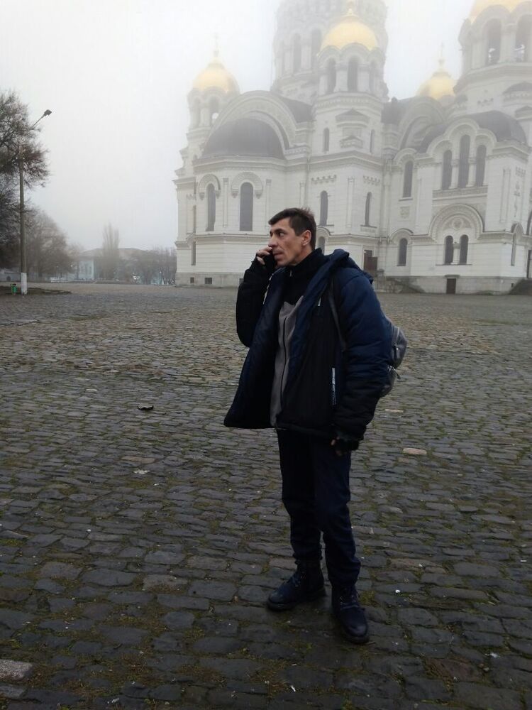  --,   Aleks, 48 ,   ,   