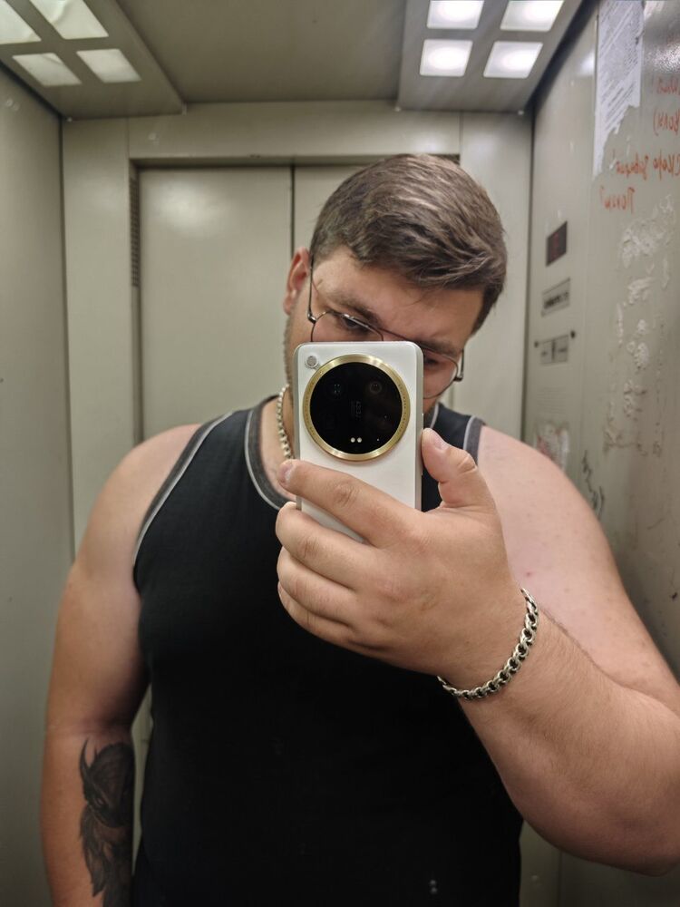  43883689  , 25 ,    