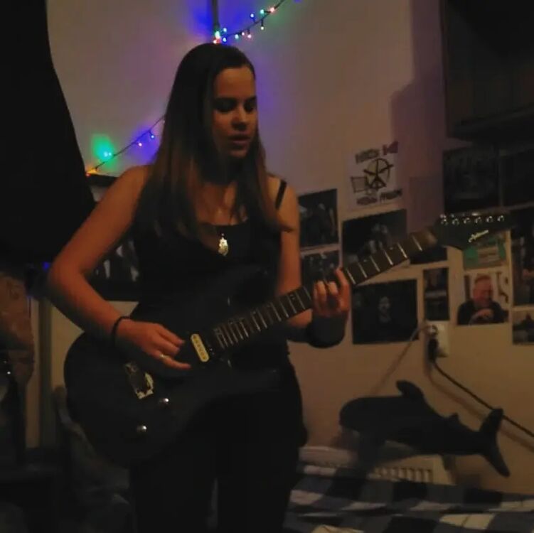  -,   , 22 ,     , c 