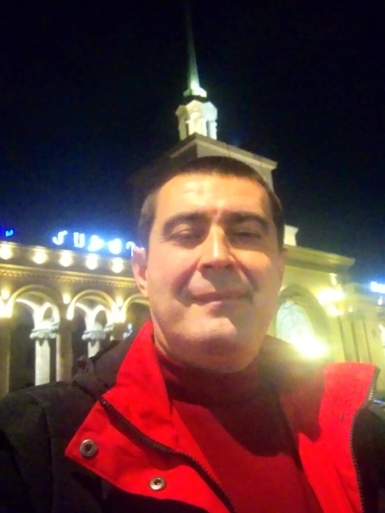  ,   Arman, 48 ,   ,   