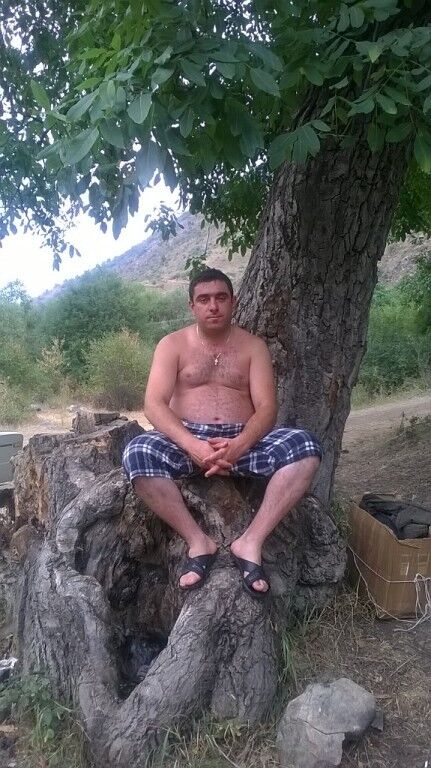  8304529  Artyom, 41 ,    