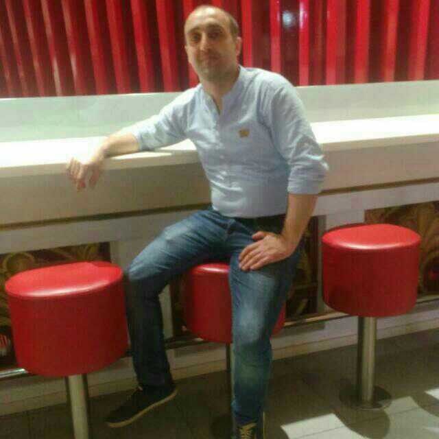  8134379  Ramin, 44 ,    