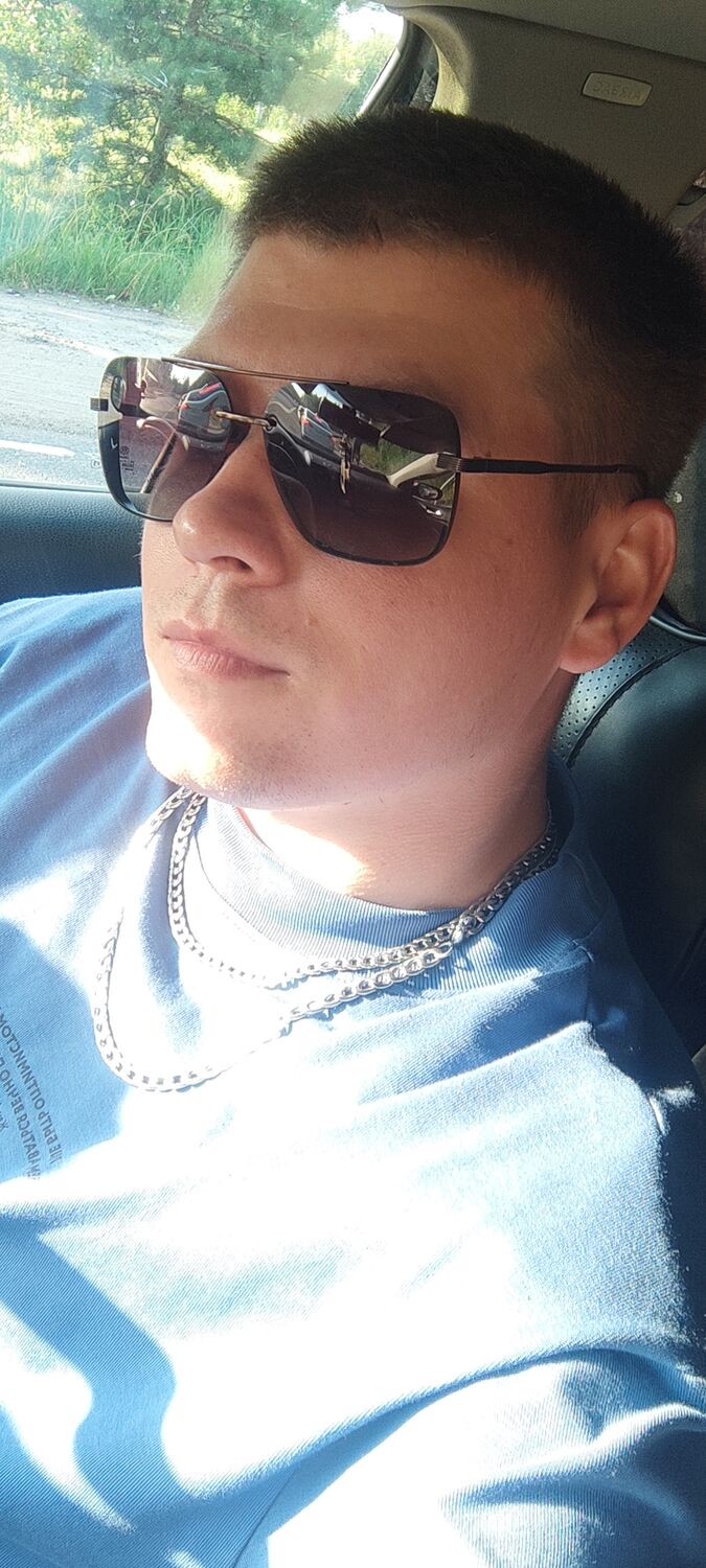 46751519  Alex, 31 ,    