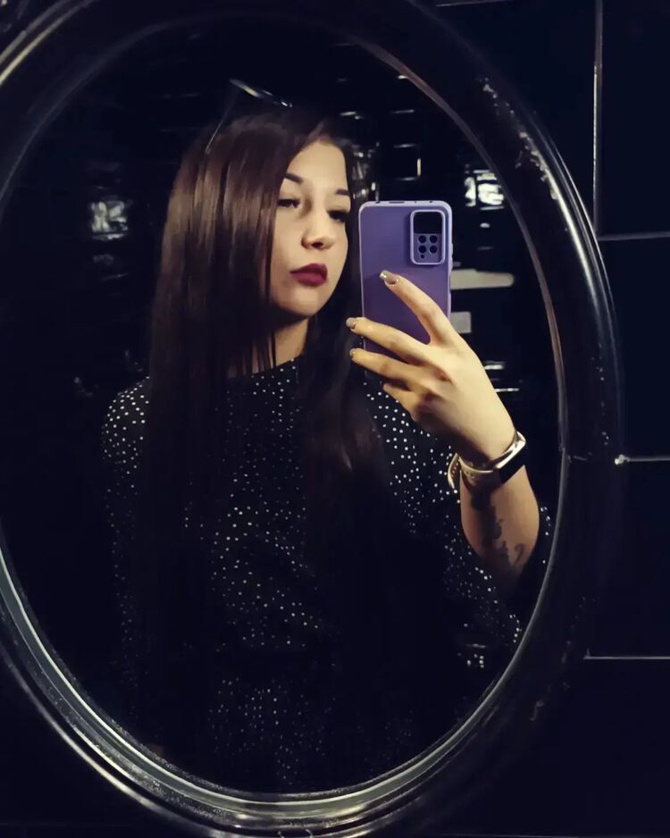  39899499  Diana, 28 ,    