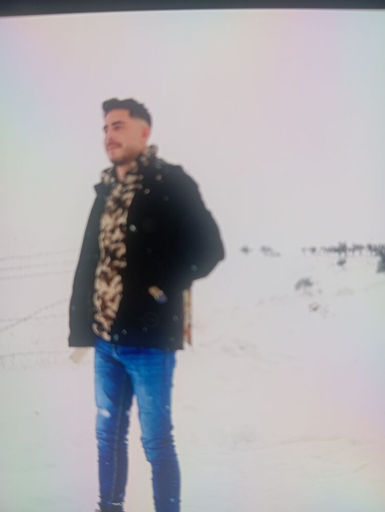  ,   Mertcan, 30 ,   ,   