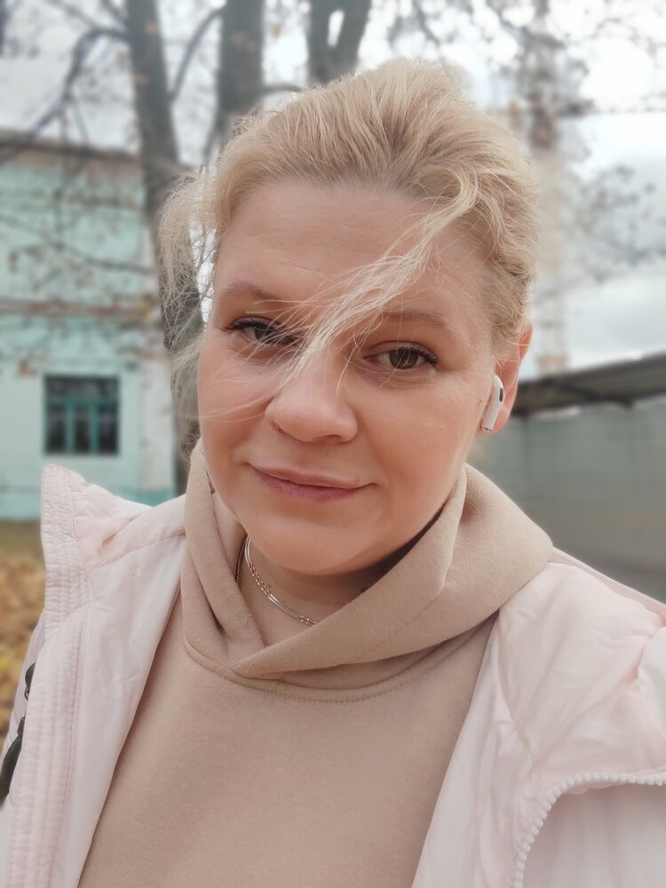  ,   Galinka, 38 ,   ,   