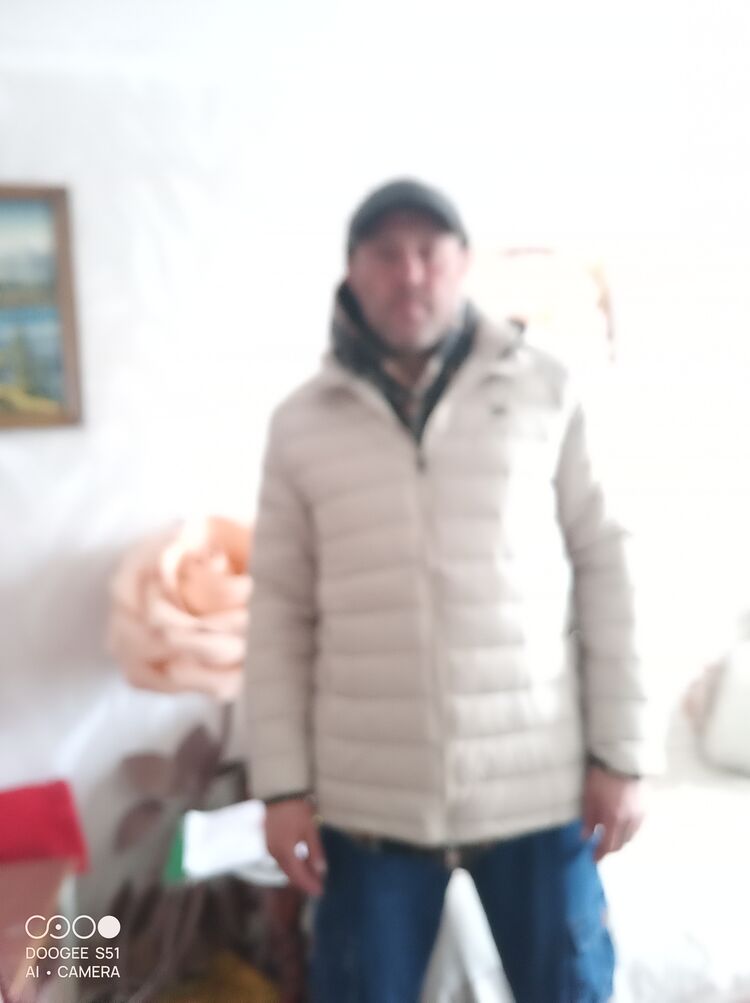  44029469  , 43 ,    