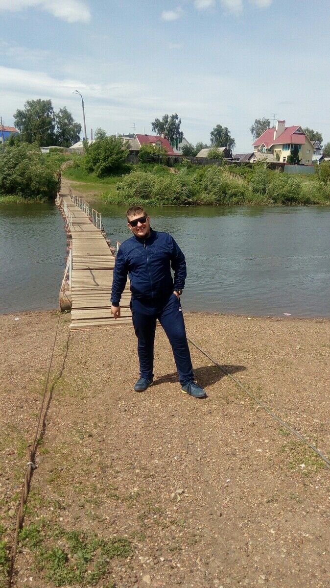  21238959  , 34 ,    