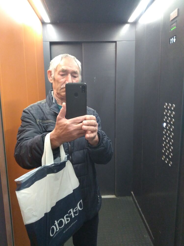  22883829  , 71 ,    
